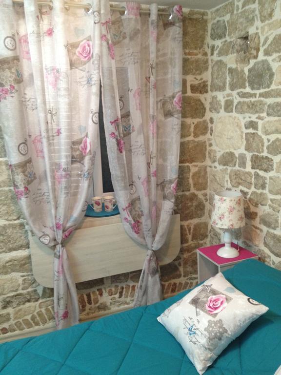 N&m - Diocletians Palace