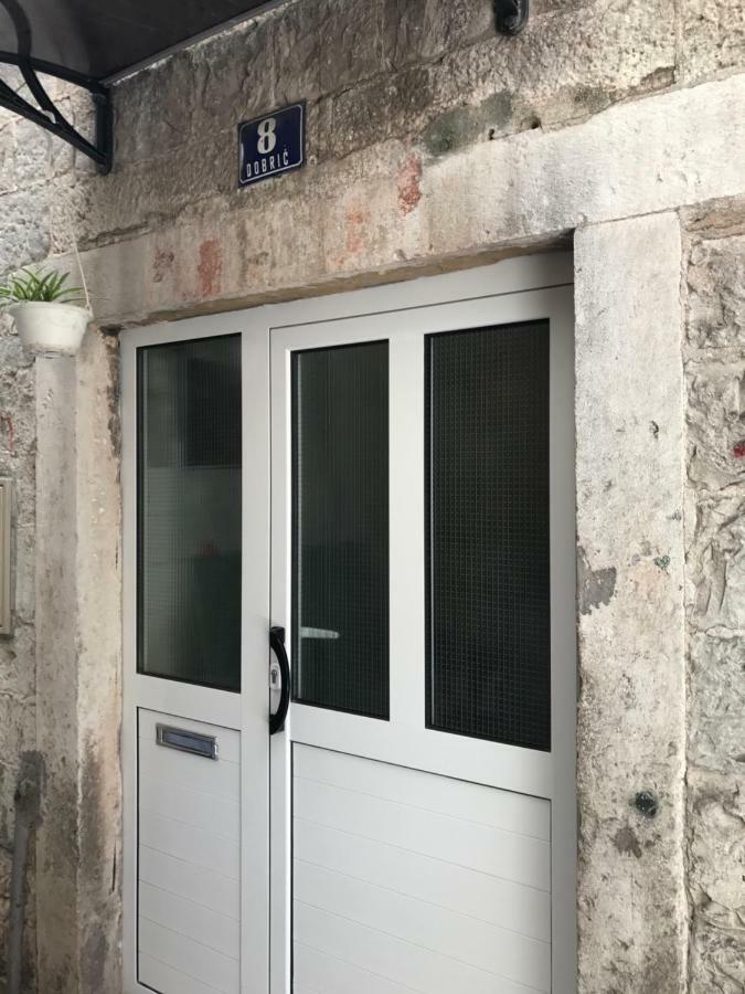 N&m - Diocletians Palace 3* Split