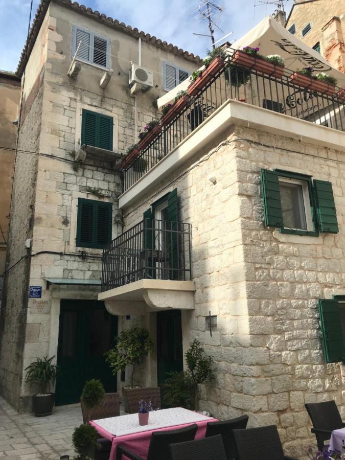 N&m - Diocletians Palace Gæstehus 3*